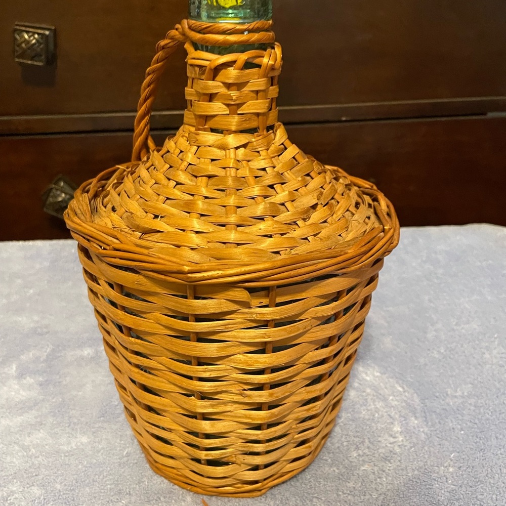 Wicker wrapped Levante Spain wine jug, 60s. Marked not dated